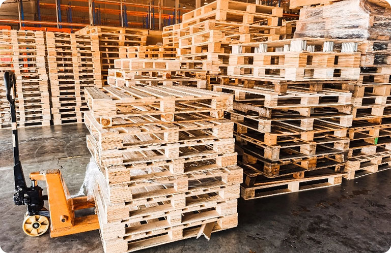 Lifting Pallets